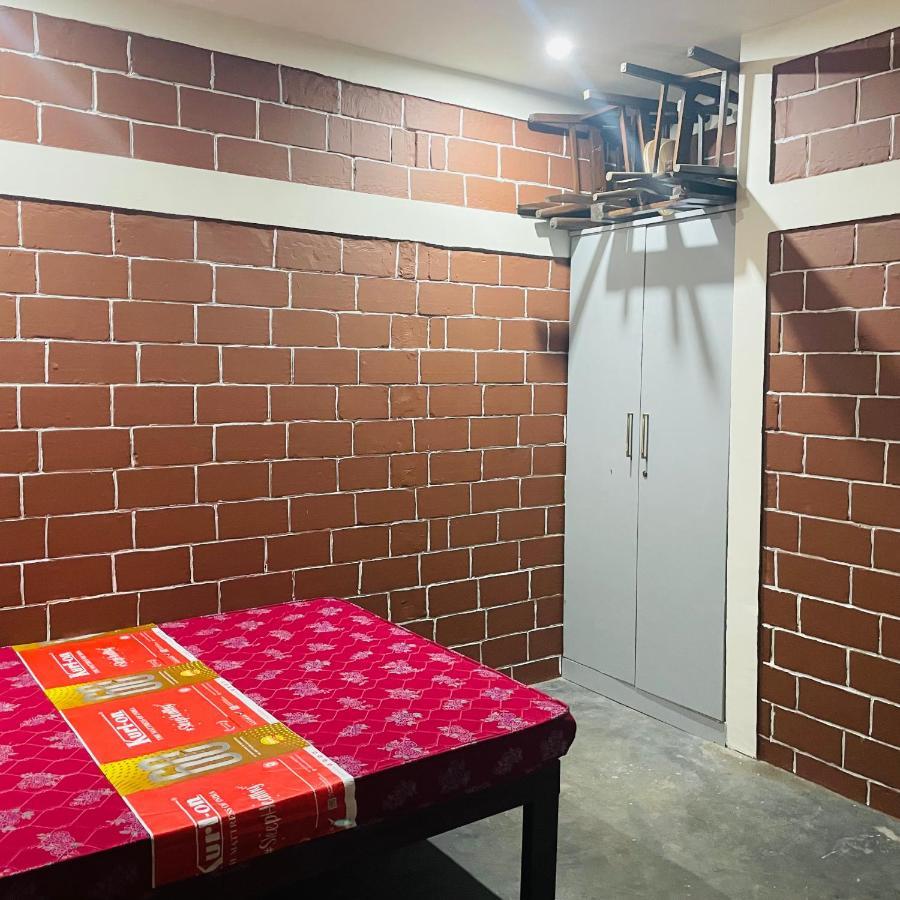 Dharani Home Stay Badami Dış mekan fotoğraf